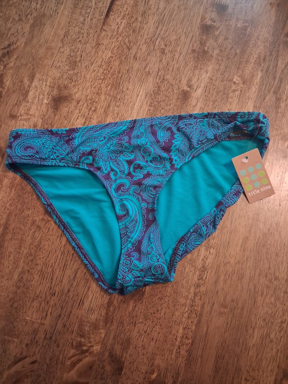 title nine NWT Teal & Purple Paisley Bikini Bottoms M